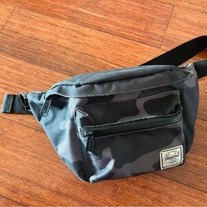 Herschel Supply Company Black Camo Belt Bag
